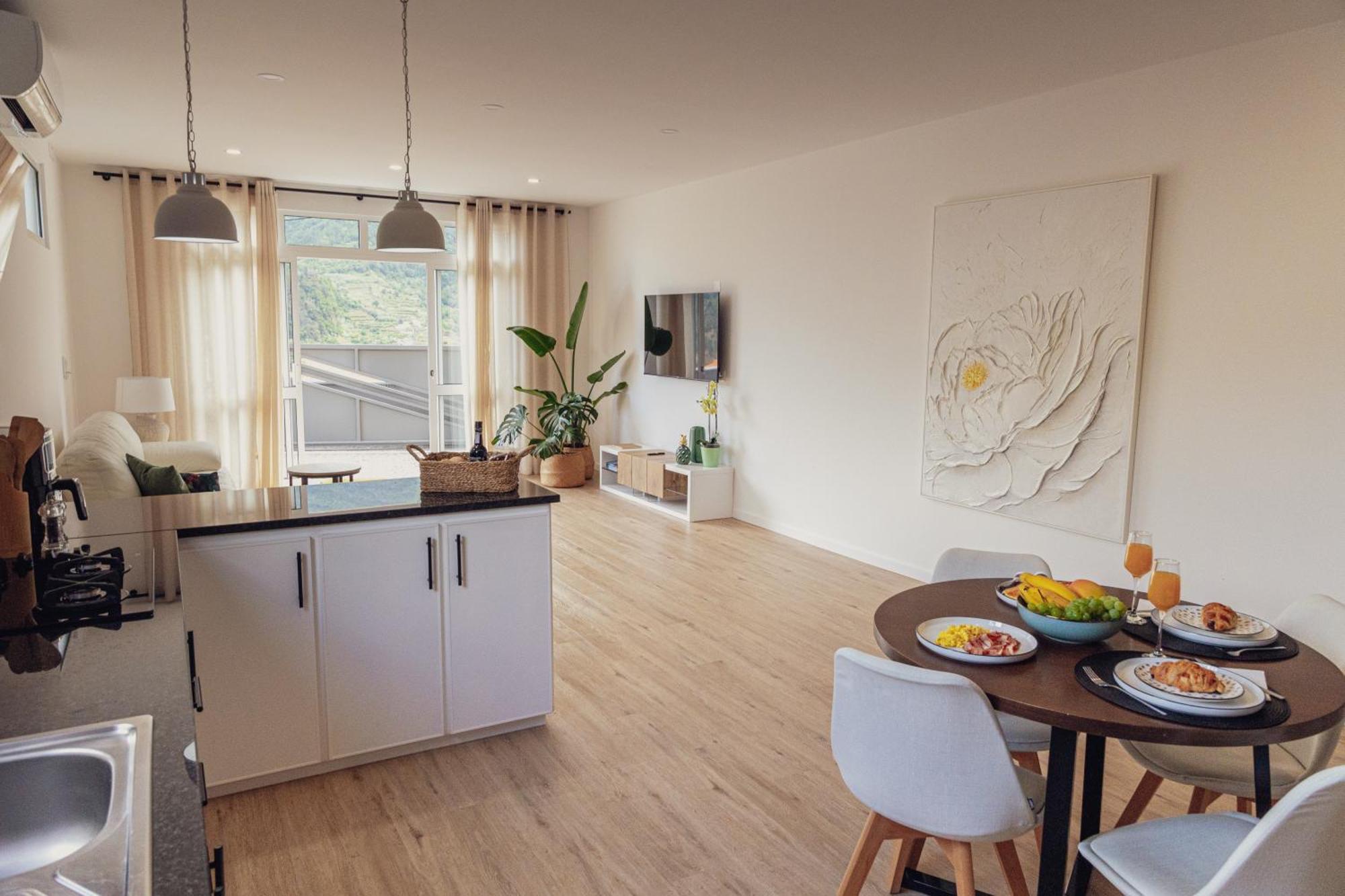 A Casa Da Mae Apartment เซาวิเซนเจ ภายนอก รูปภาพ
