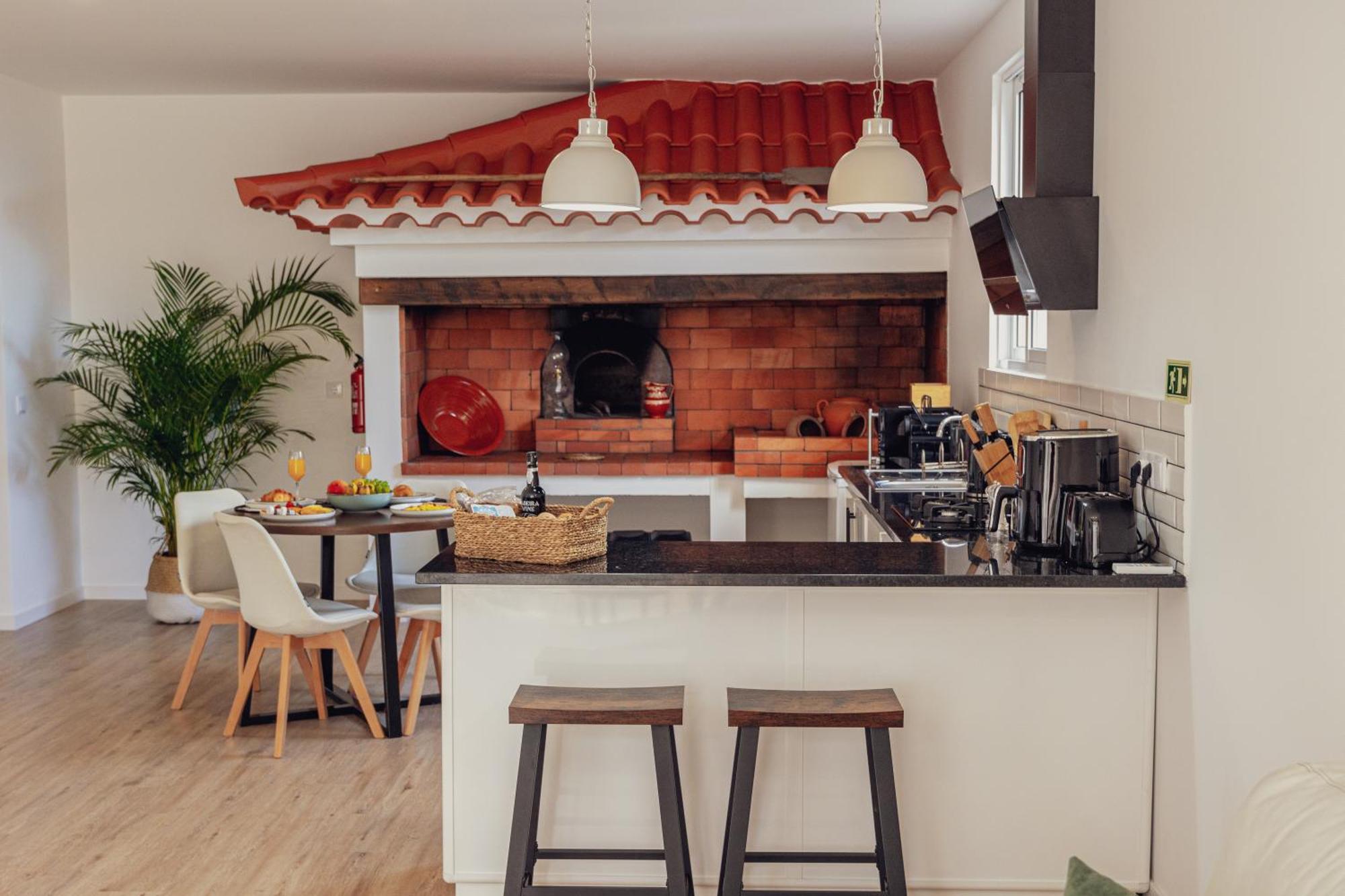 A Casa Da Mae Apartment เซาวิเซนเจ ภายนอก รูปภาพ